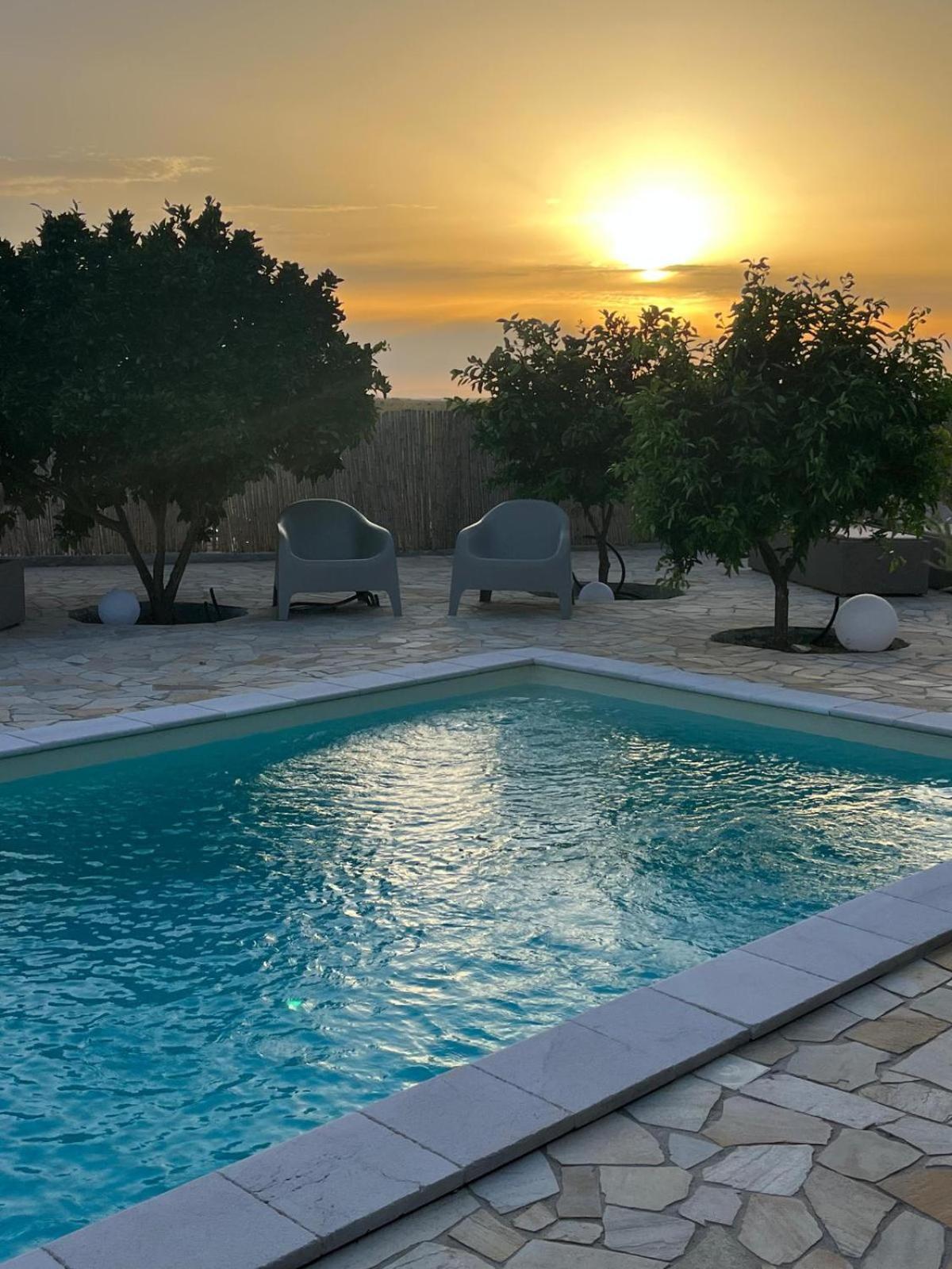 Il Tramonto Hotell Giba Eksteriør bilde